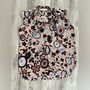 LOFT XS sleeveless blouse